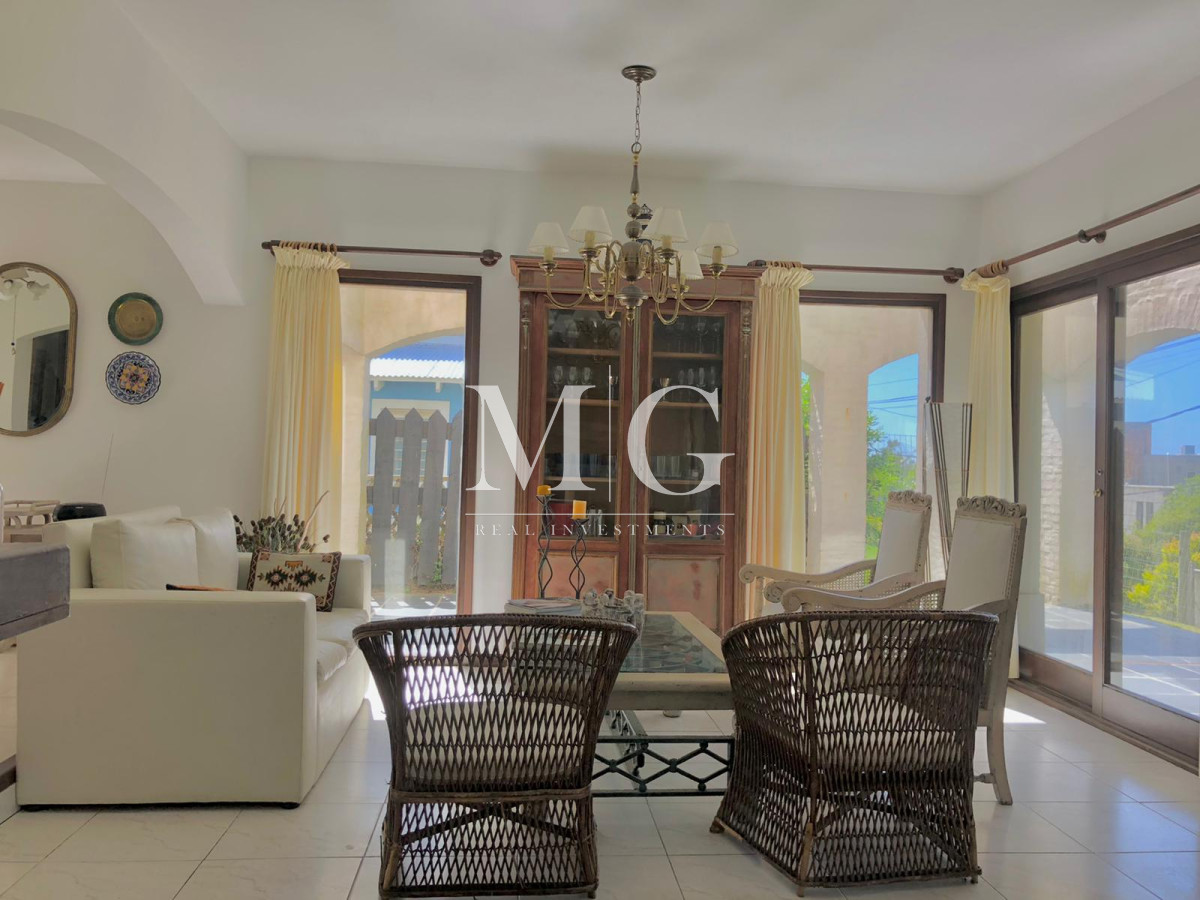 Casa ID.50 - Montoya 3 dormitorios + dep. servicio Vista al Mar