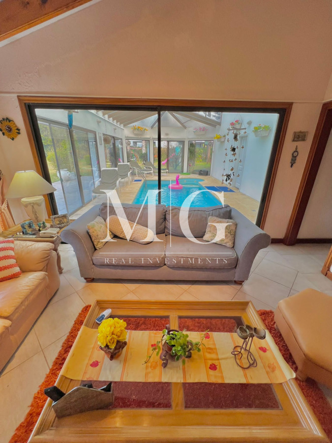 Casa ID.116 - Mansa, paradas, 7 dormitorios, piscina, barbacoa