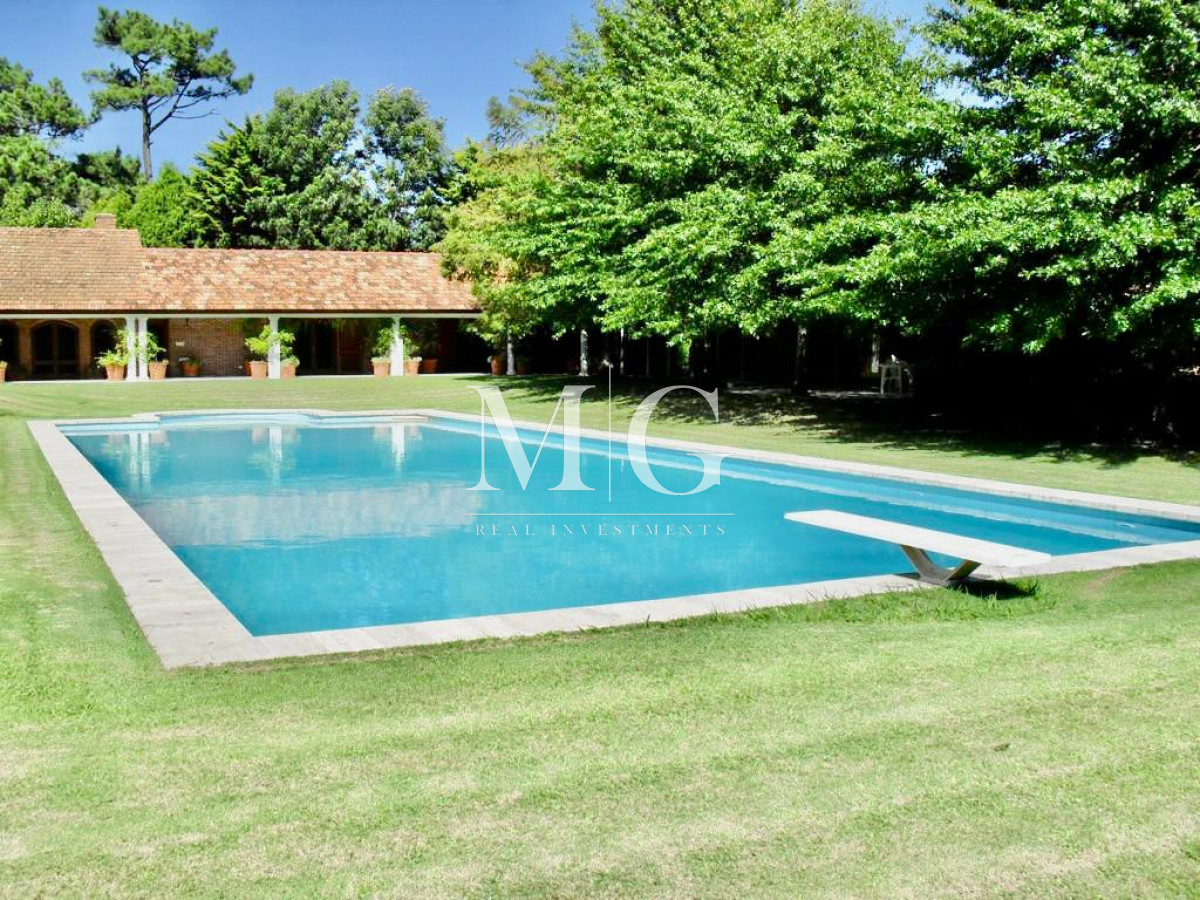 Casa ID.272 - Alquiler Temporario Espectacular Casa Mansion zona Beverly Hills