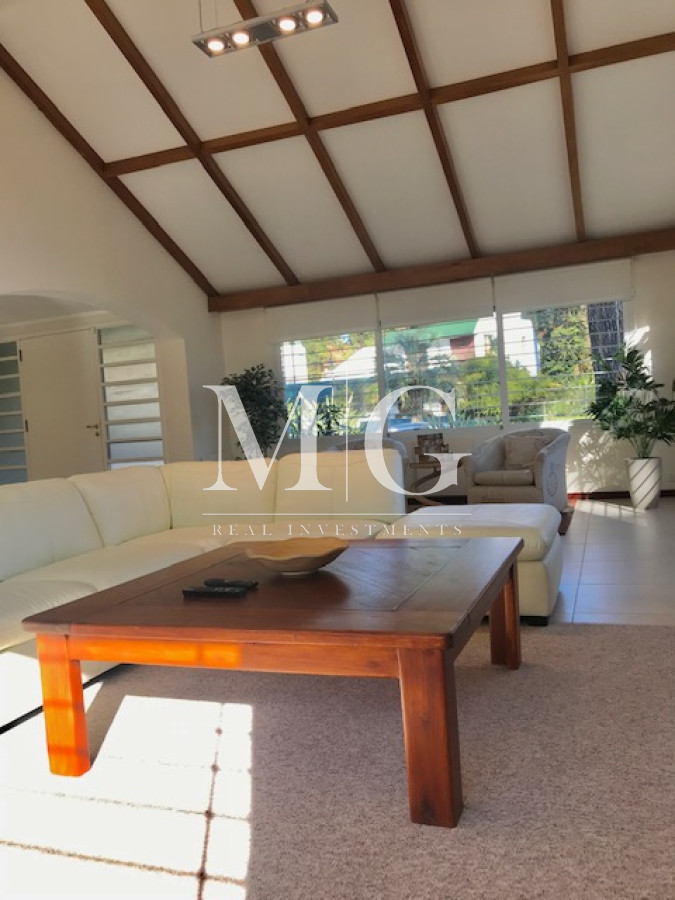 Casa ID.108 - Venta Casa en paradas a 300mt del mar 