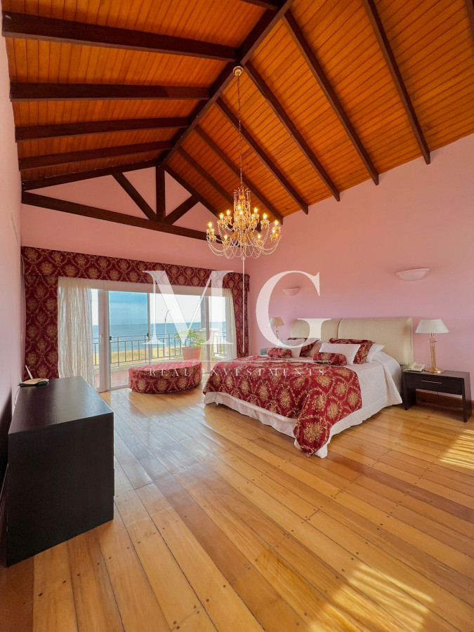 Casa ID.451 - Venta Casa Mansion primera linea frente al mar