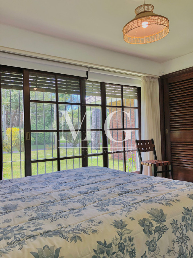 Casa ID.142 - San Rafael 4 dormitorios, terreno 3050mt