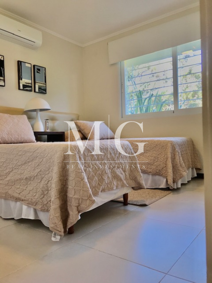 Casa ID.108 - Venta Casa en paradas a 300mt del mar 