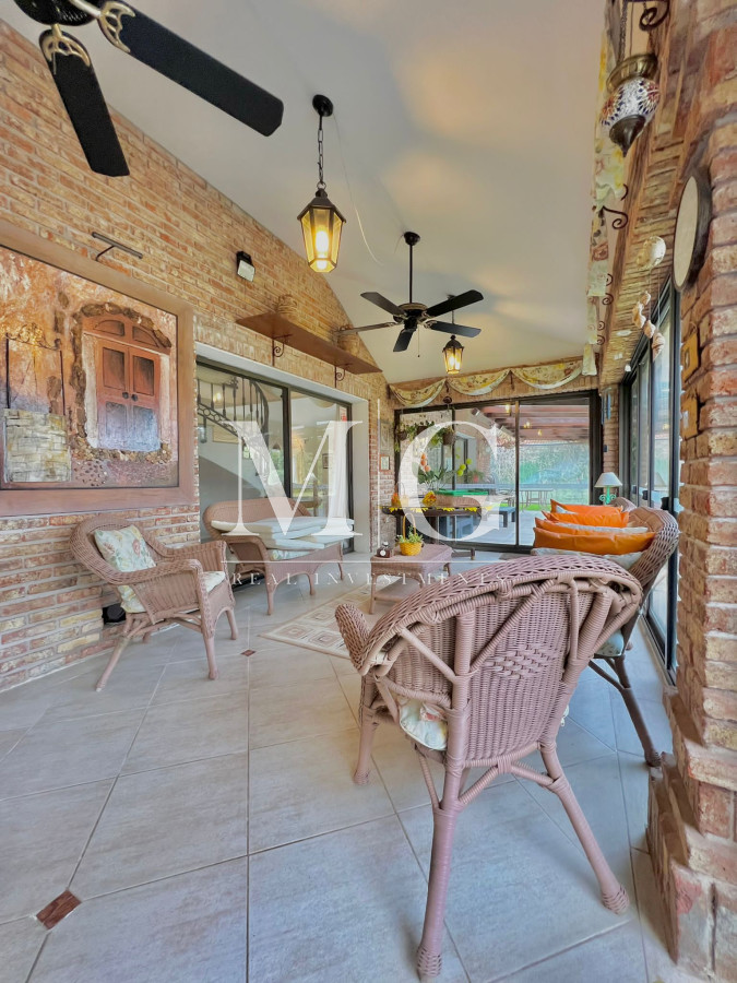 Casa ID.116 - Mansa, paradas, 7 dormitorios, piscina, barbacoa