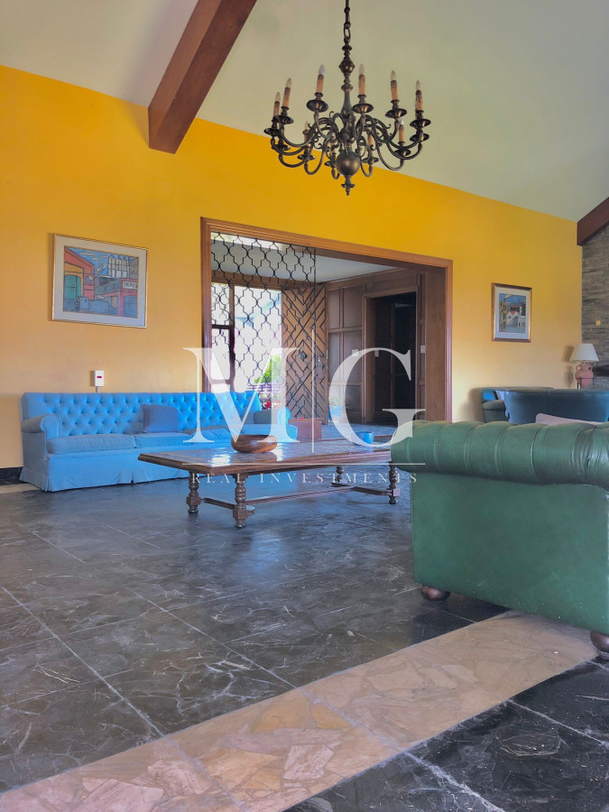 Casa ID.107 - Casa Mansión primera linea frente al Mar