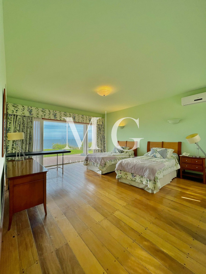 Casa ID.451 - Venta Casa Mansion primera linea frente al mar
