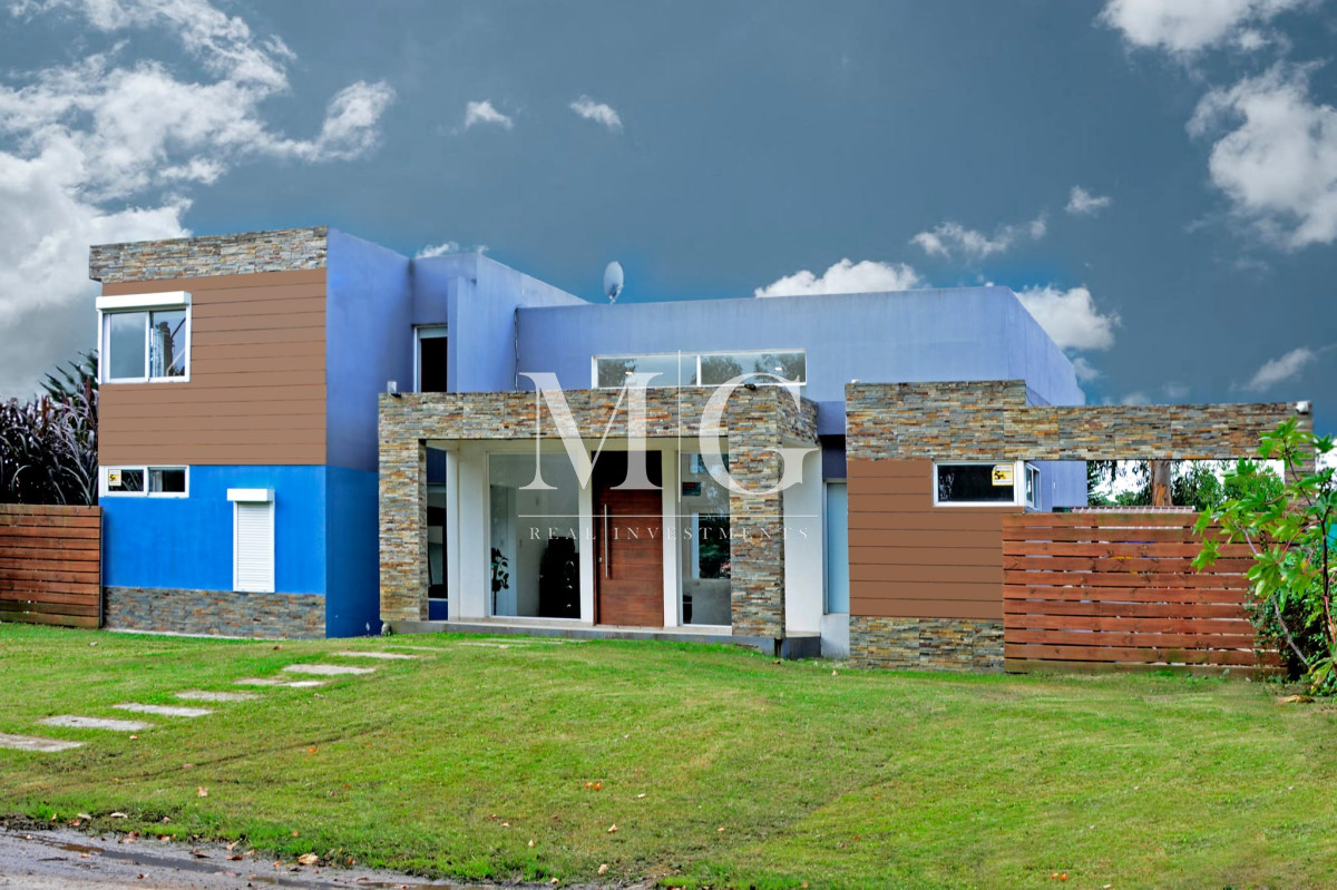 Casa ID.1067 - MARLY CASA 3 DORMITORIOS, PISCINA CLIMATIZADA