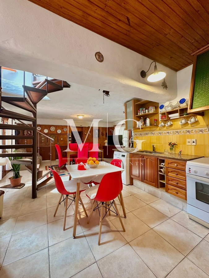 Casa ID.851 - Muy linda Casa Barrio Jaurena, 3 dormitorios, piscina y parrillero
