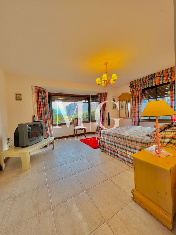 Casa ID.116 - Mansa, paradas, 7 dormitorios, piscina, barbacoa