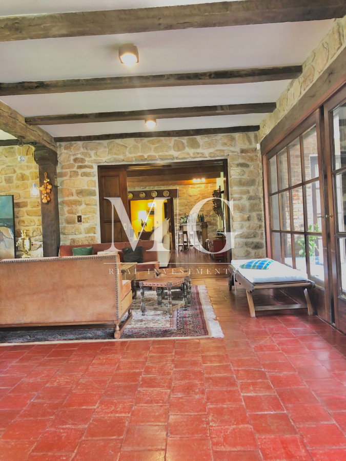 Casa ID.142 - San Rafael 4 dormitorios, terreno 3050mt
