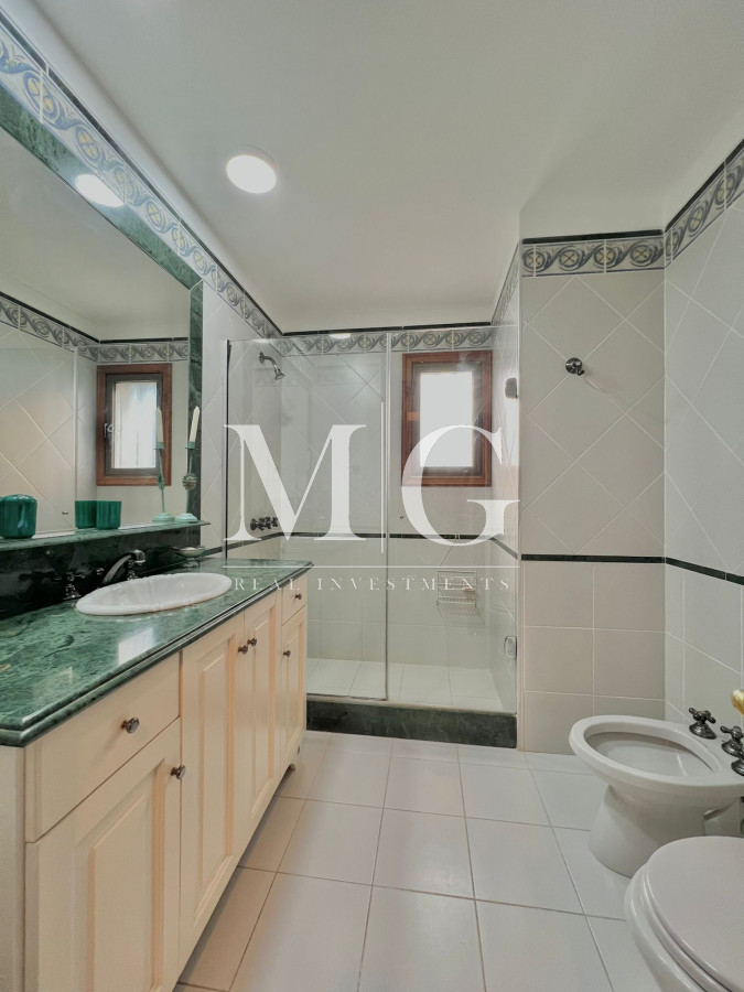 Casa ID.116 - Mansa, paradas, 7 dormitorios, piscina, barbacoa