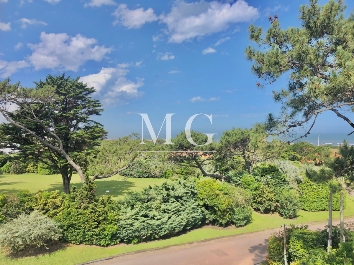 Casa ID.166 - Venta Casa con vista directa al Mar Playa Brava 