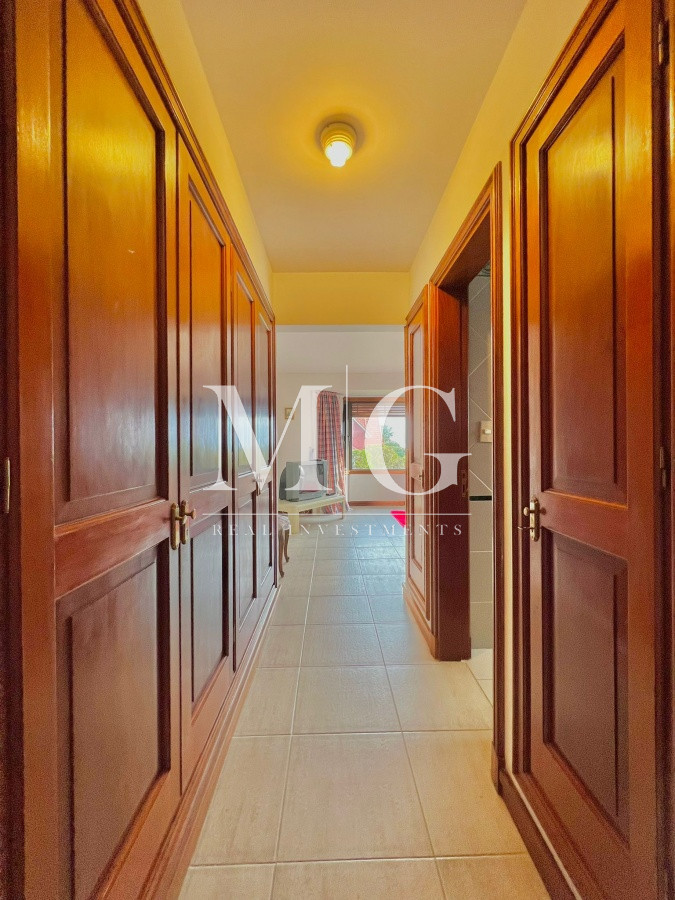 Casa ID.116 - Mansa, paradas, 7 dormitorios, piscina, barbacoa