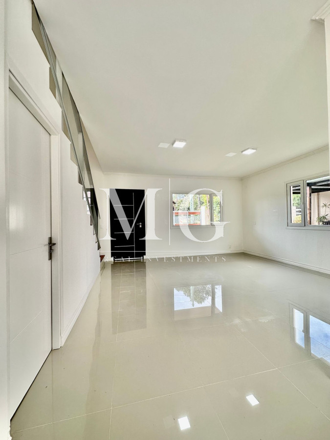 Casa ID.751 - Casa 3 dormitorios a Estrenar Pinares Punta del Este, piscina y parrillero