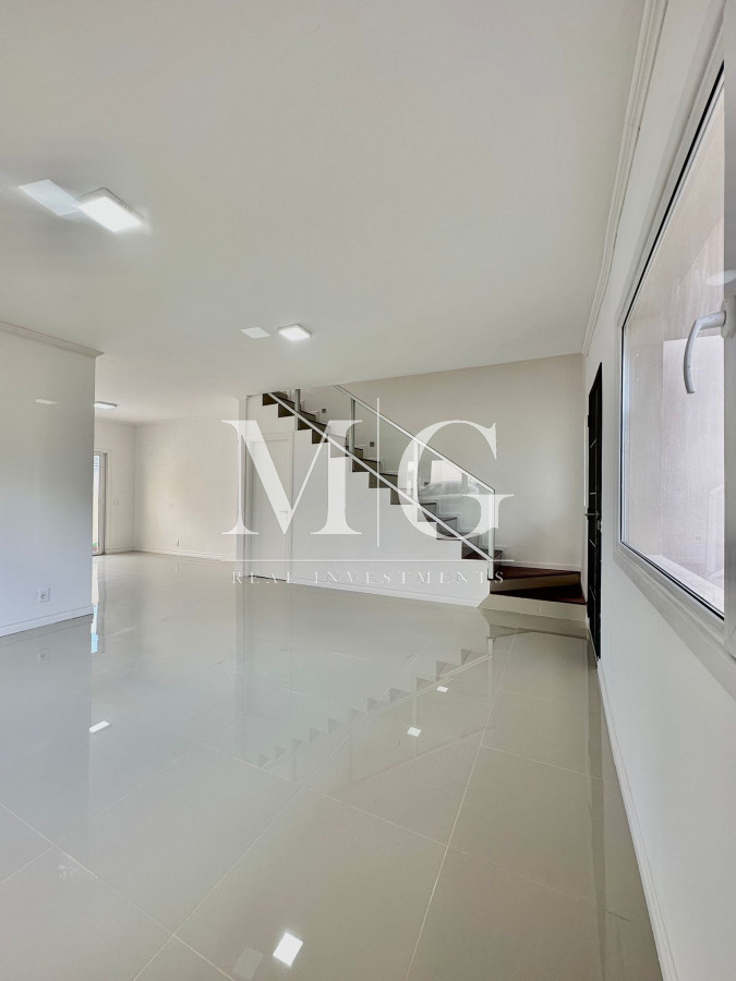 Casa ID.751 - Casa 3 dormitorios a Estrenar Pinares Punta del Este, piscina y parrillero