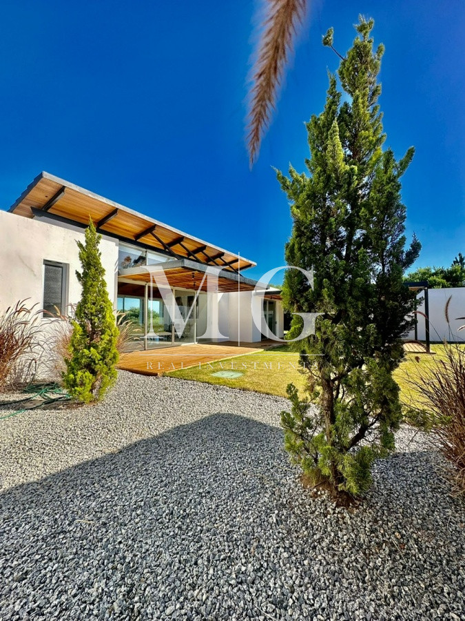 Casa ID.662 - Venta Casa a Estrenar Barrio Privado Pueblomio Manantiales