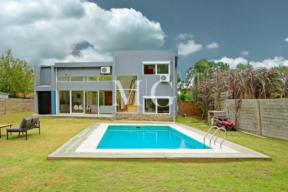 Casa ID.1067 - MARLY CASA 3 DORMITORIOS, PISCINA CLIMATIZADA