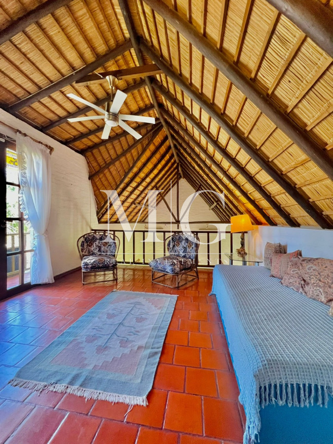 Casa ID.496 - Venta Casa 3 dormitorios + casa de caseros Rincon del Indio