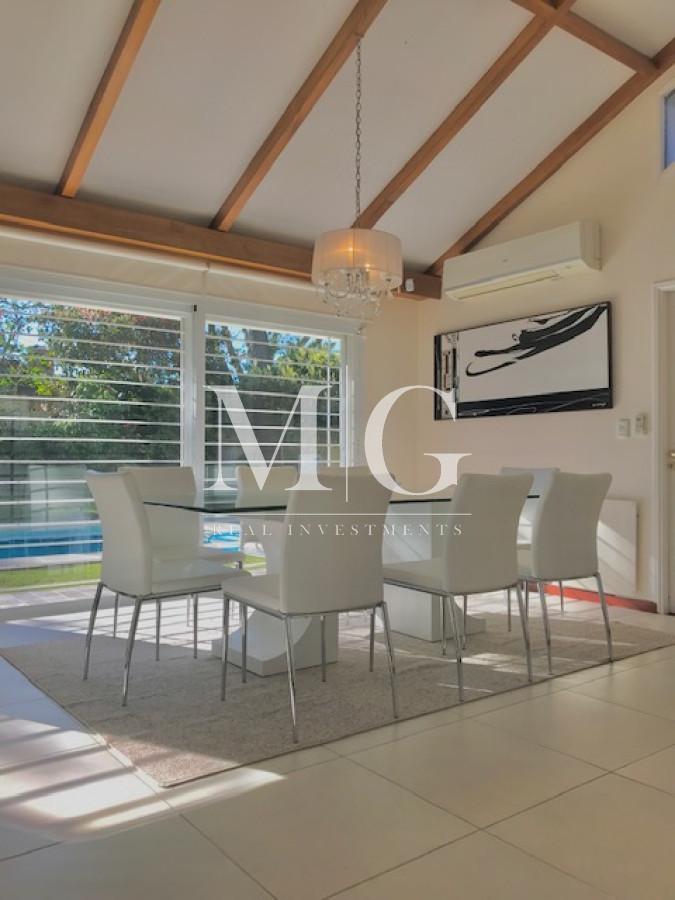 Casa ID.108 - Venta Casa en paradas a 300mt del mar 
