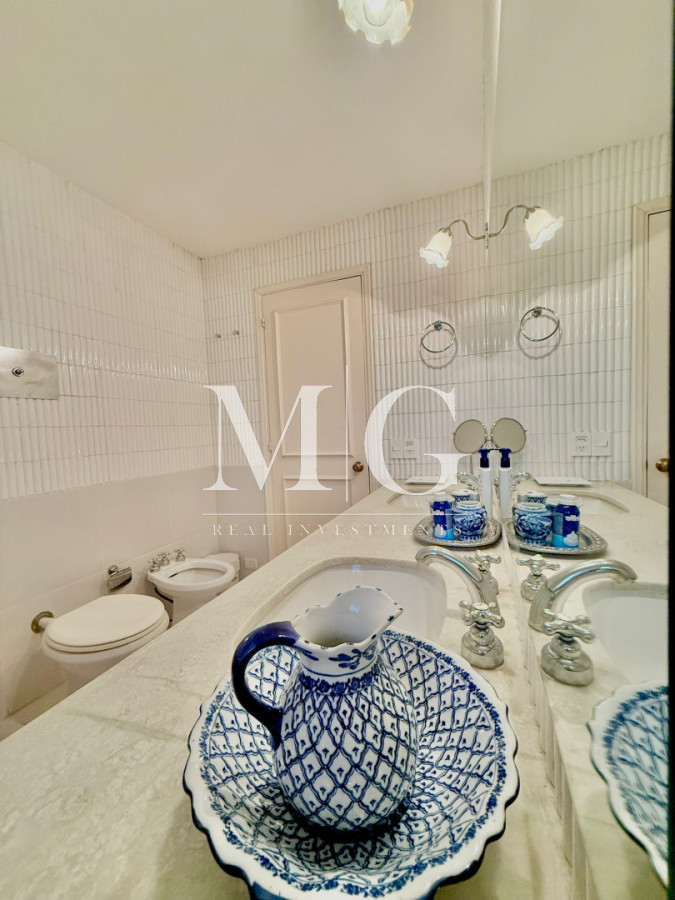 Casa ID.1529 - Hermosa casa en Marly, ubicada en una de las zonas más tranquilas y residenciales de Punta del Este 