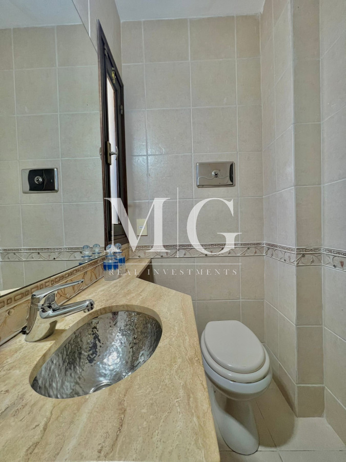 Casa ID.530 - LUGANO 1.400mt DE TERRENO, 7 DORMITORIOS, PISCINA