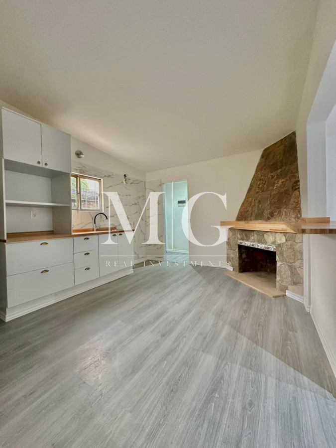 Casa ID.1242 - Barrio Artigas, 4 dormitorios, parrillero y patio cerrado