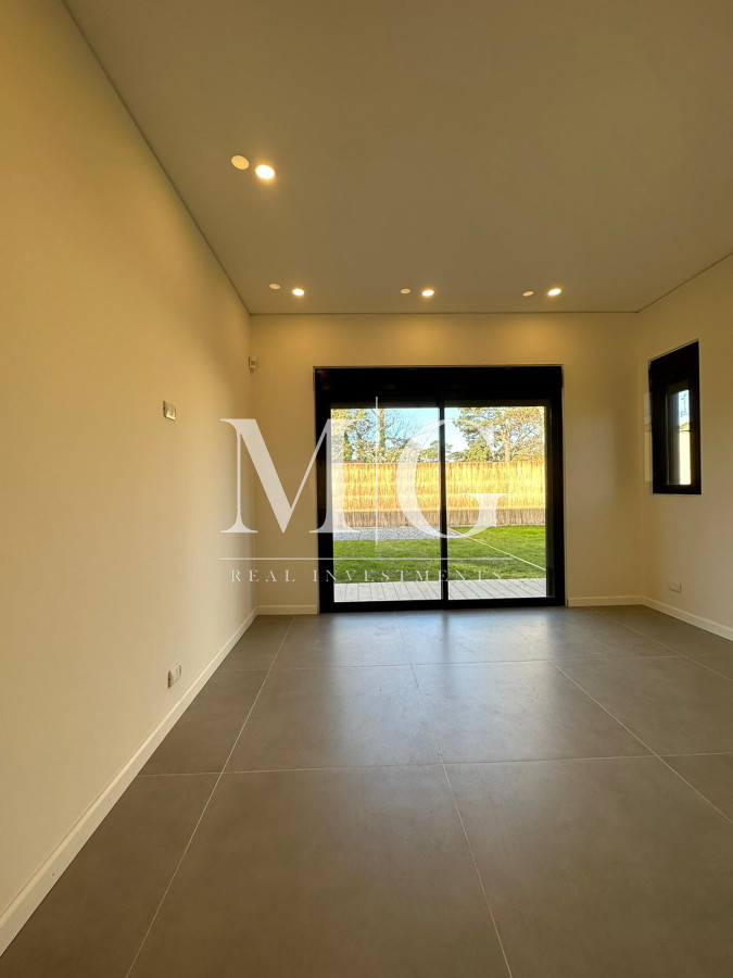 Casa ID.789 - A estrenar! San Rafael, 2 dormitorios + dep.servicio