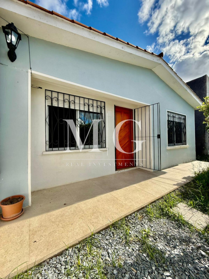 Casa ID.1506 - Venta Casa 2 dormitorios Barrio Leonel Maldonado