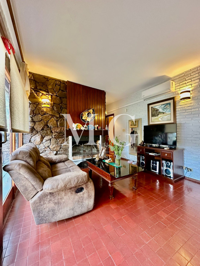 Casa ID.819 - Barrio Ipora Maldonado Excelente Casa de 2 dormitorios 
