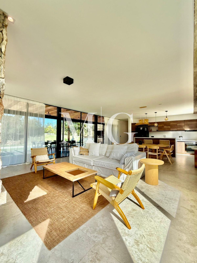 Casa ID.1548 - Residencia de Diseño a Estrenar en Punta Ballena - Barrio Privado La Jacinta