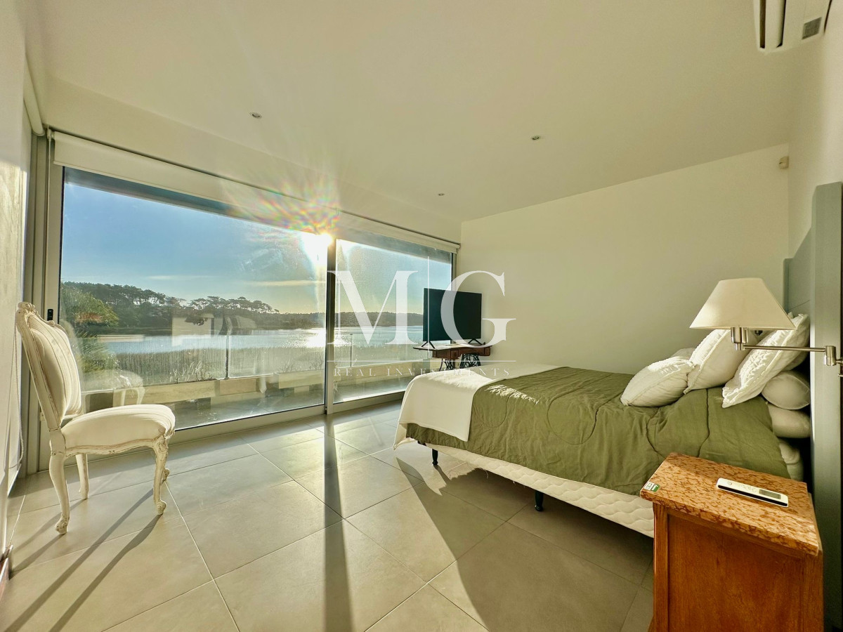 Casa ID.1247 - Casa única en Parada 41, Playa Mansa, Punta del Este