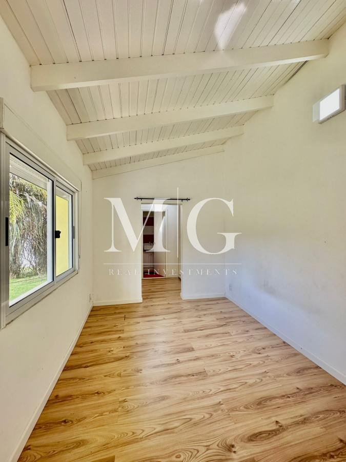 Casa ID.164 - PINARES VENTA CASA 3 DORMITORIOS CON PISCINA 