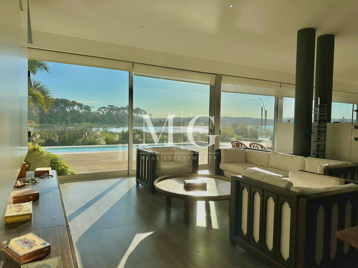 Casa ID.1247 - Casa única en Parada 41, Playa Mansa, Punta del Este