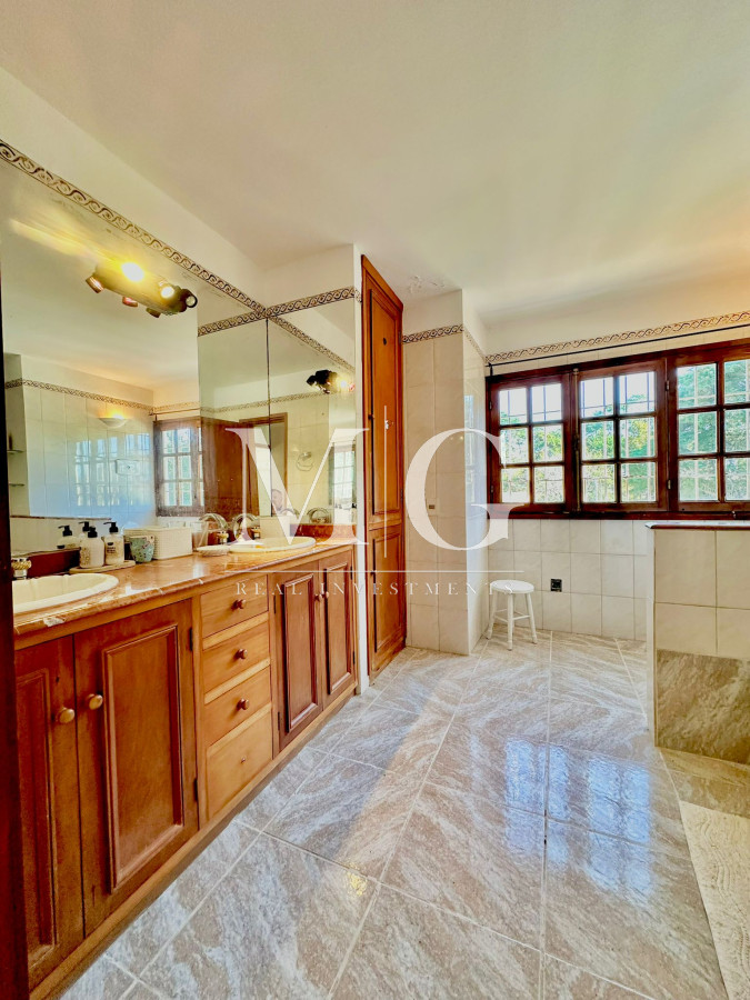 Casa ID.1357 - Venta Casa Principal 5 dormitorios en el Corazón de San Rafael a Metros del Mar