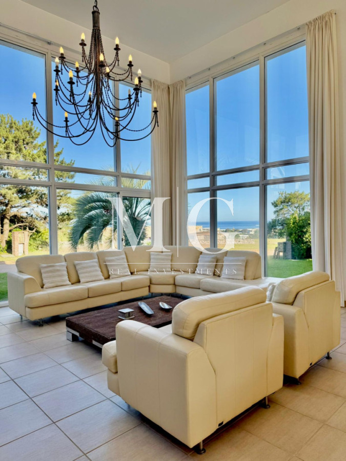 Casa ID.1522 - Venta de Casa 3 DORMITORIOS y Servicio en Club del Mar, José Ignacio. 