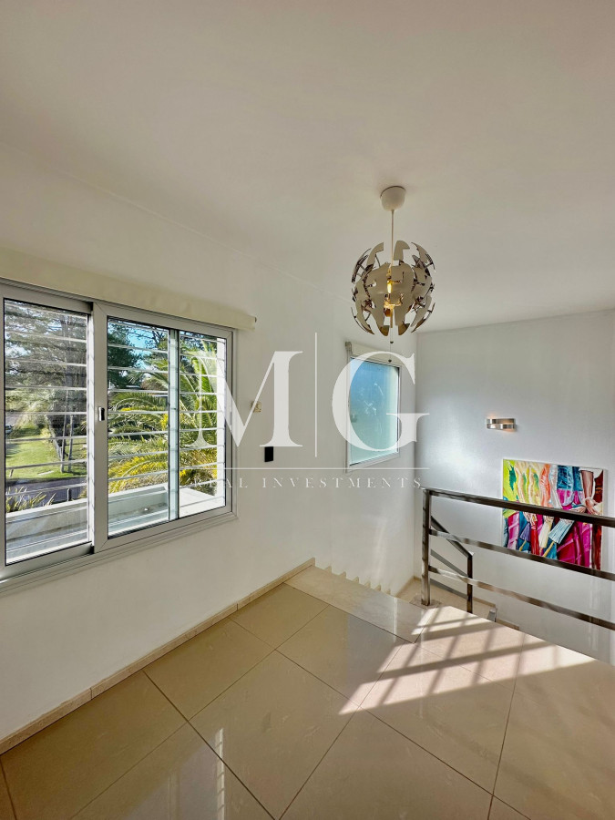 Casa ID.687 - Espectacular Casa zona Marly Punta del Este