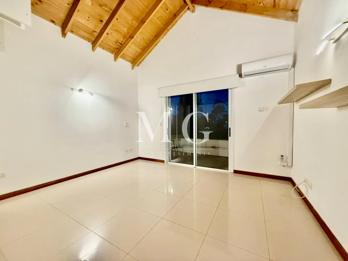 Casa ID.27 - ALQUILER ANUAL! ZONA SHAKESPEARE 3 DORMITORIOS