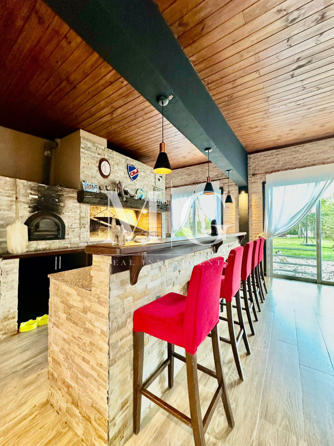 Casa ID.1453 - Barrio Privado La Arbolada Venta Casa 5 dormitorios
