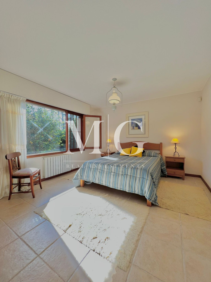 Casa ID.404 - Venta Casa 3 dormitorios + dep.servicio, barbacoa y piscina San Rafael