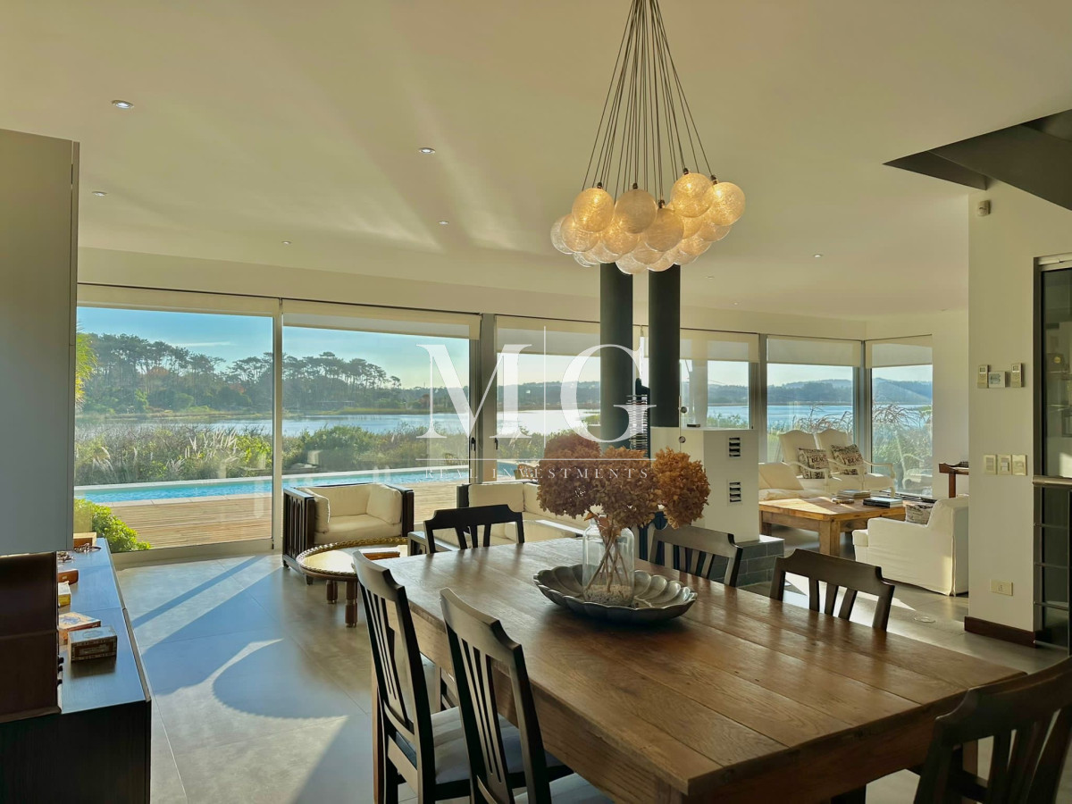 Casa ID.1247 - Casa única en Parada 41, Playa Mansa, Punta del Este