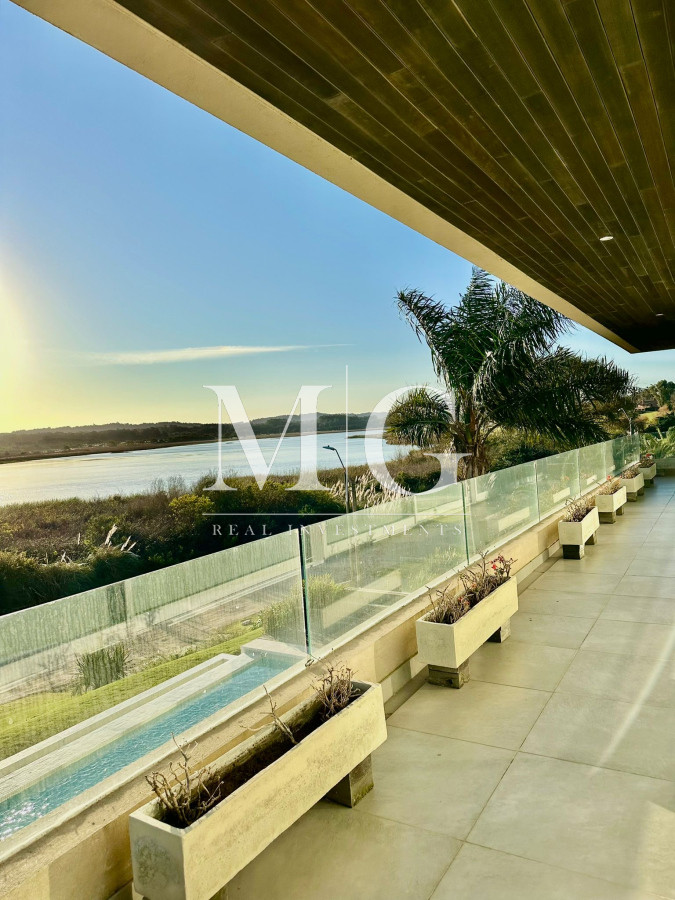 Casa ID.1247 - Casa única en Parada 41, Playa Mansa, Punta del Este