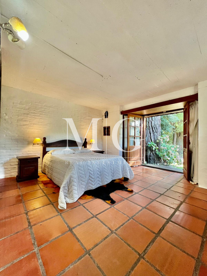 Casa ID.43 - Venta Casa 4 dormitorios, parrillero, piscina - Pinares