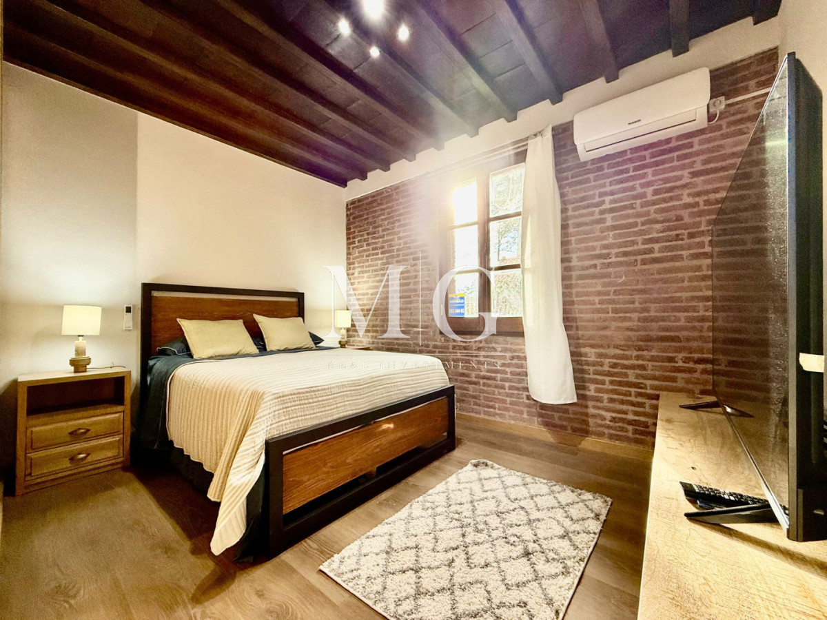 Casa ID.1088 - Excelente Casa a Estrenar Barrio Parque Burnett; 1.059m2 de terreno, piscina, barbacoa