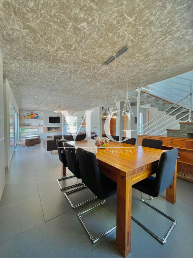 Casa ID.529 - Venta Casa 4 dormitorios, piscina y parrillero Barrio Privado La Residence