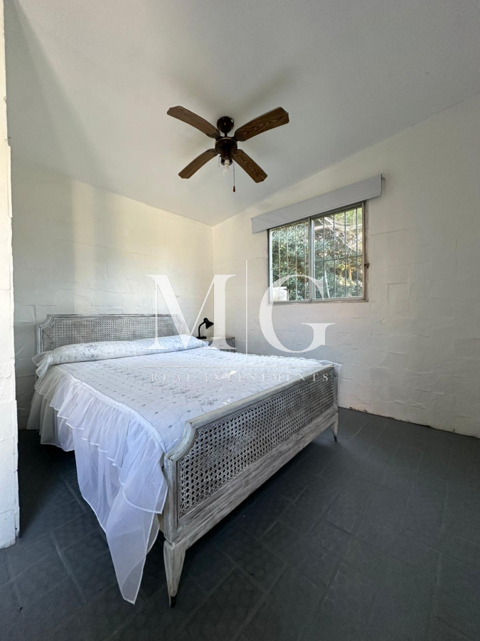 Casa ID.1341 - Venta de Casa en Rincón del Indio a 25 Metros del Mar - Oportunidad Única