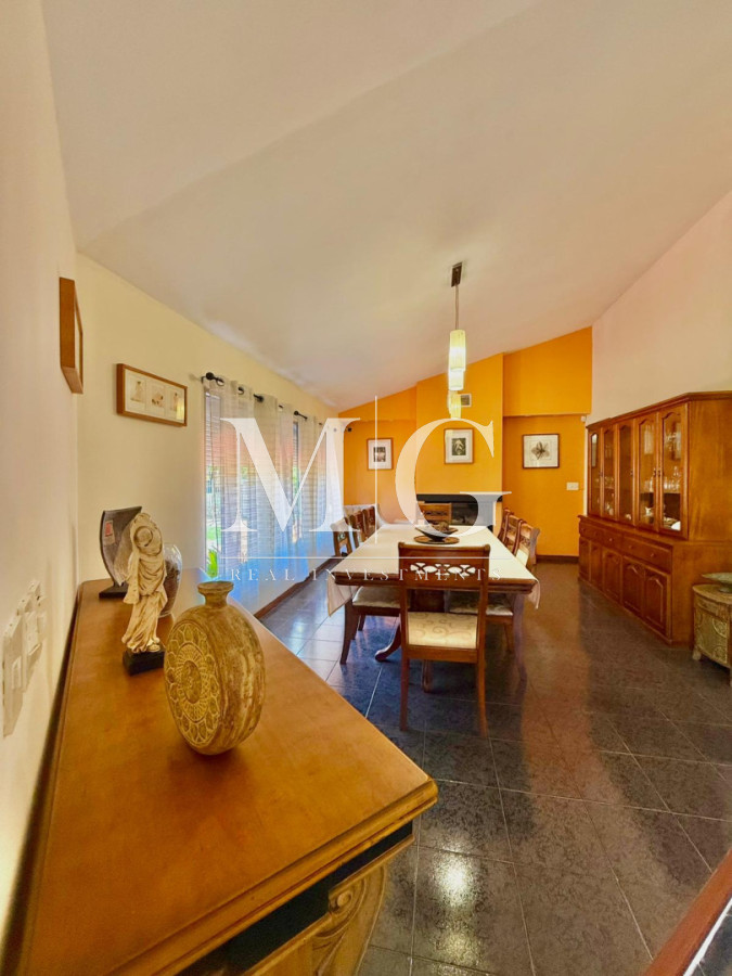 Casa ID.1530 - Excelente propiedad 5 dormitorios en Altos del Pinar, Punta del Este