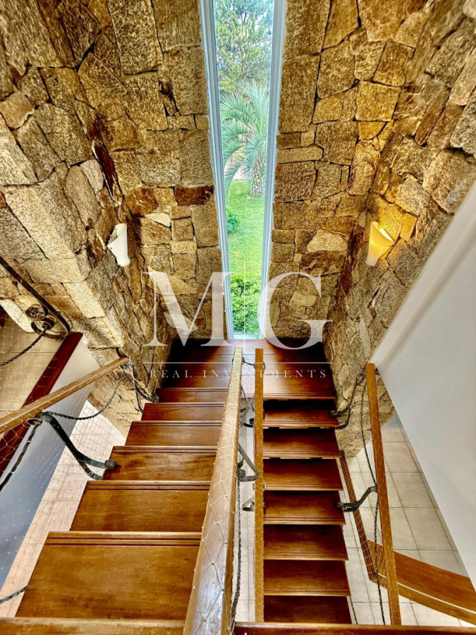 Casa ID.1522 - Venta de Casa 3 DORMITORIOS y Servicio en Club del Mar, José Ignacio. 