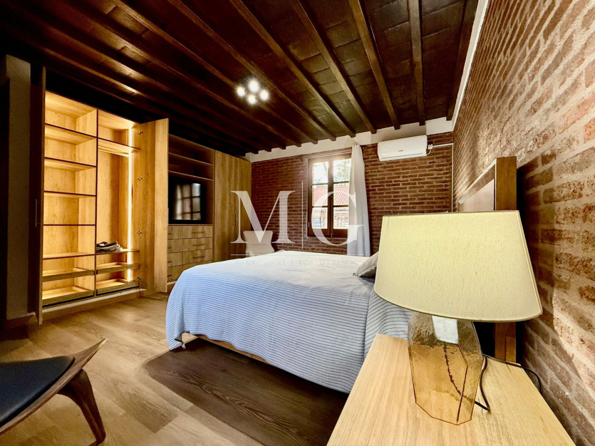 Casa ID.1088 - Excelente Casa a Estrenar Barrio Parque Burnett; 1.059m2 de terreno, piscina, barbacoa