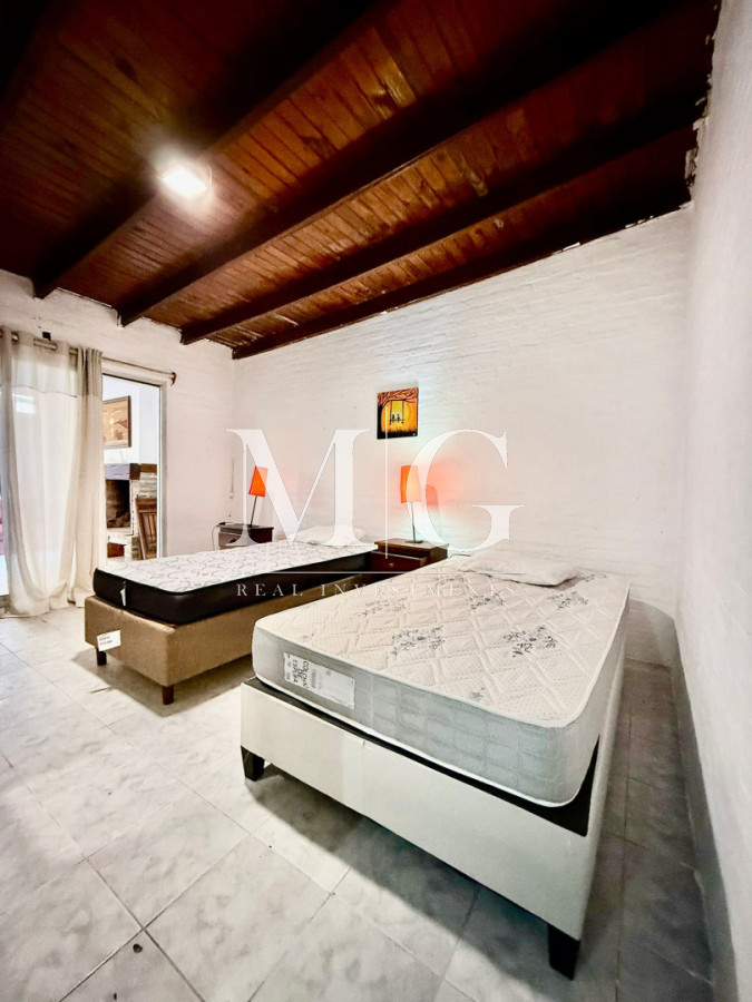 Casa ID.1523 - Alquiler Anual Casa 3 dormitorios Barrio Ipora 