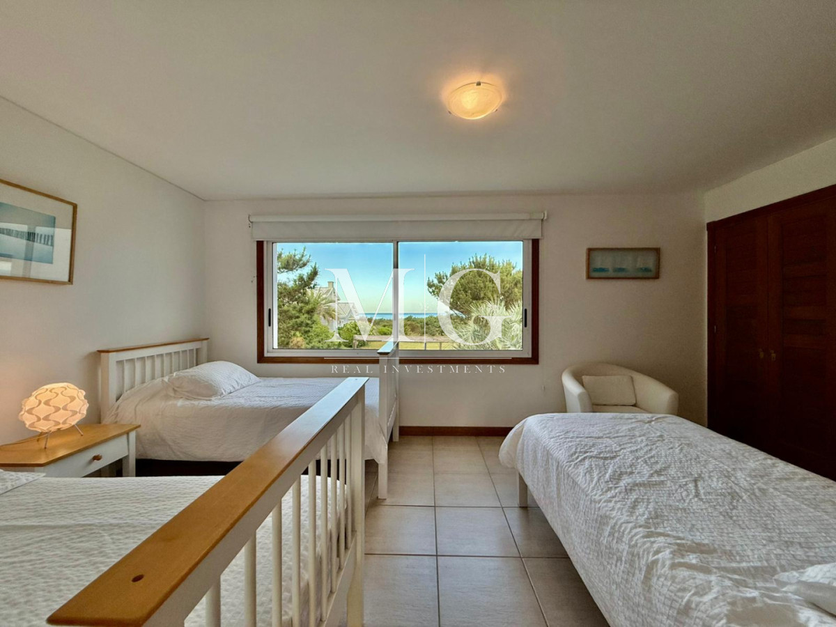 Casa ID.1522 - Venta de Casa 3 DORMITORIOS y Servicio en Club del Mar, José Ignacio. 